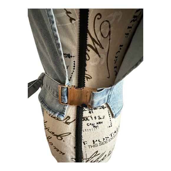 Cherie Cropped Denim Vest Top Buckle Open Side Cowl Neck Sz S NWT Utility Style - Picture 10 of 10